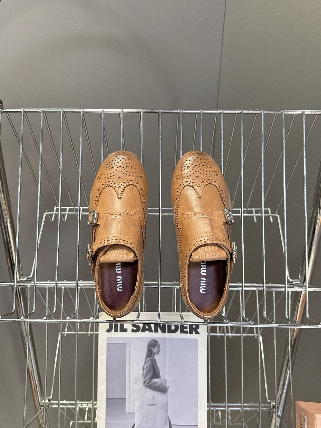 MiuMiu缪缪秋冬最新款布洛克复古薄底鞋 超多明星时尚博主种草 miu家一贯设计风格 绝对的高颜值符合