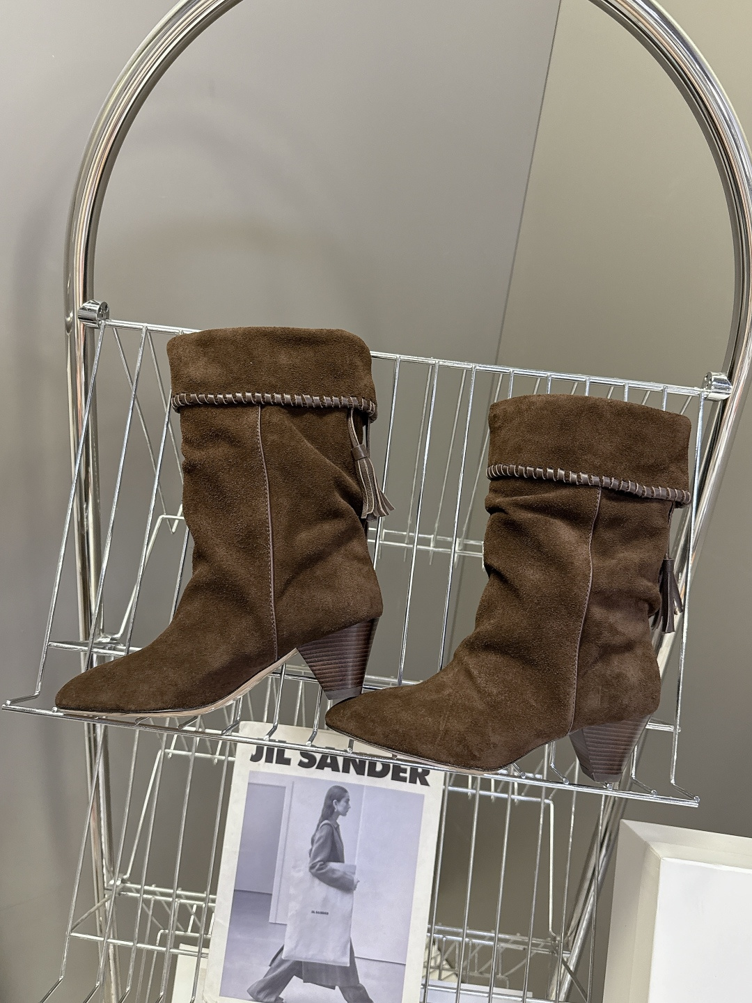 isabelmarant伊莎贝尔秋冬最新款复古靴 超多明星时尚博主种草 这几年超流行简约老钱风 简简单单