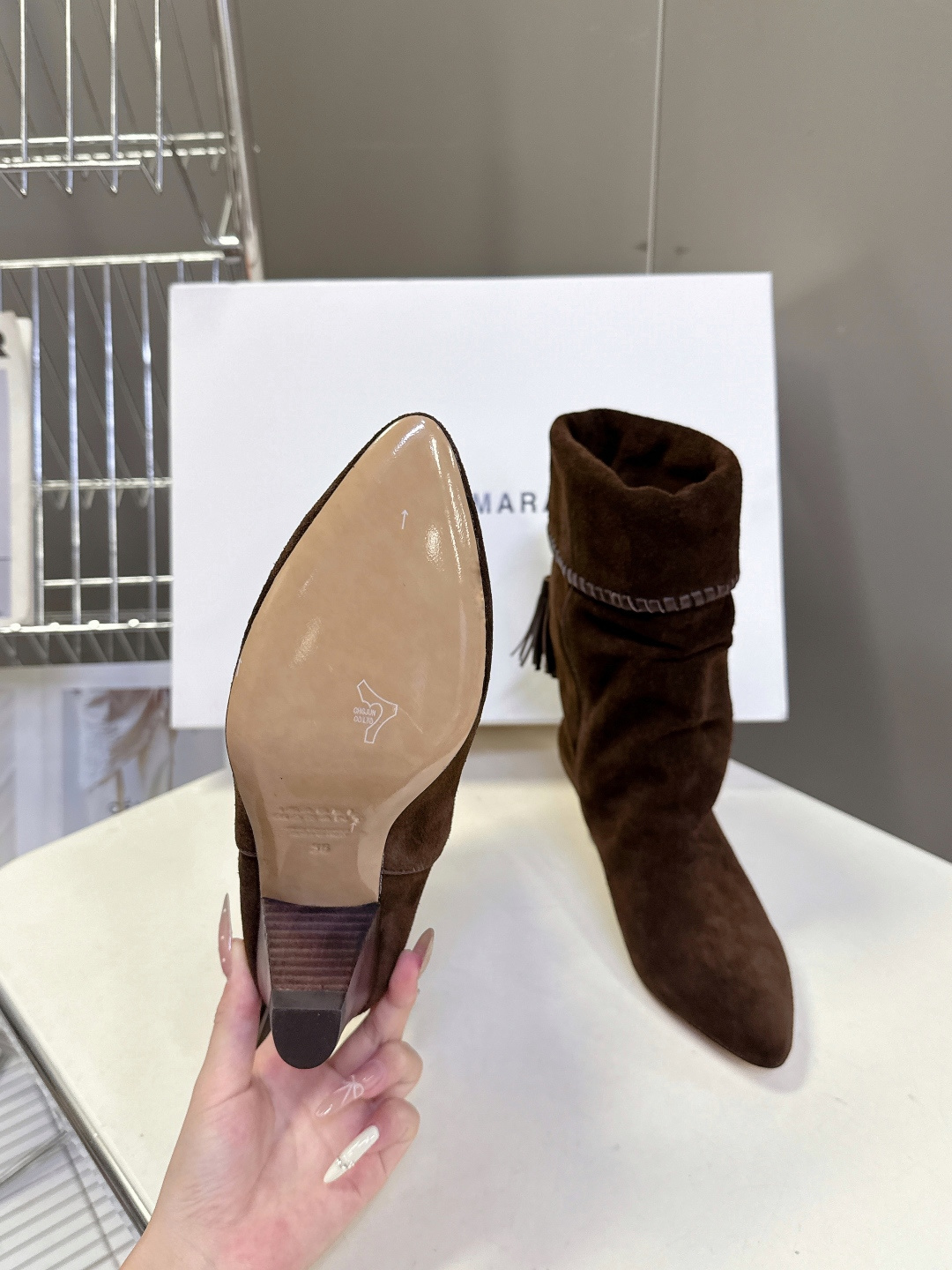 isabelmarant伊莎贝尔秋冬最新款复古靴 超多明星时尚博主种草 这几年超流行简约老钱风 简简单单