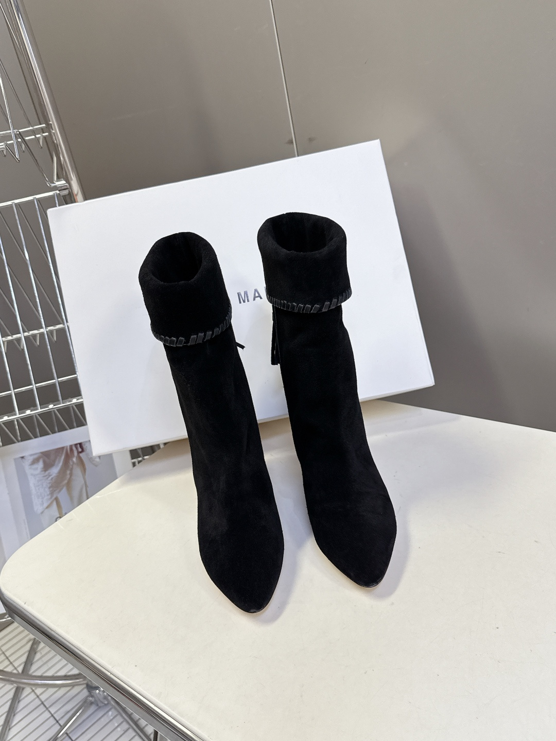 isabelmarant伊莎贝尔秋冬最新款复古靴 超多明星时尚博主种草 这几年超流行简约老钱风 简简单单