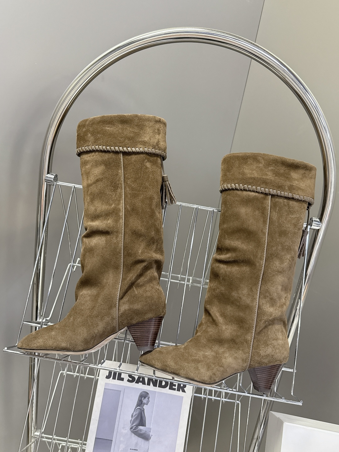 isabelmarant伊莎贝尔秋冬最新款复古靴 超多明星时尚博主种草 这几年超流行简约老钱风 简简单单