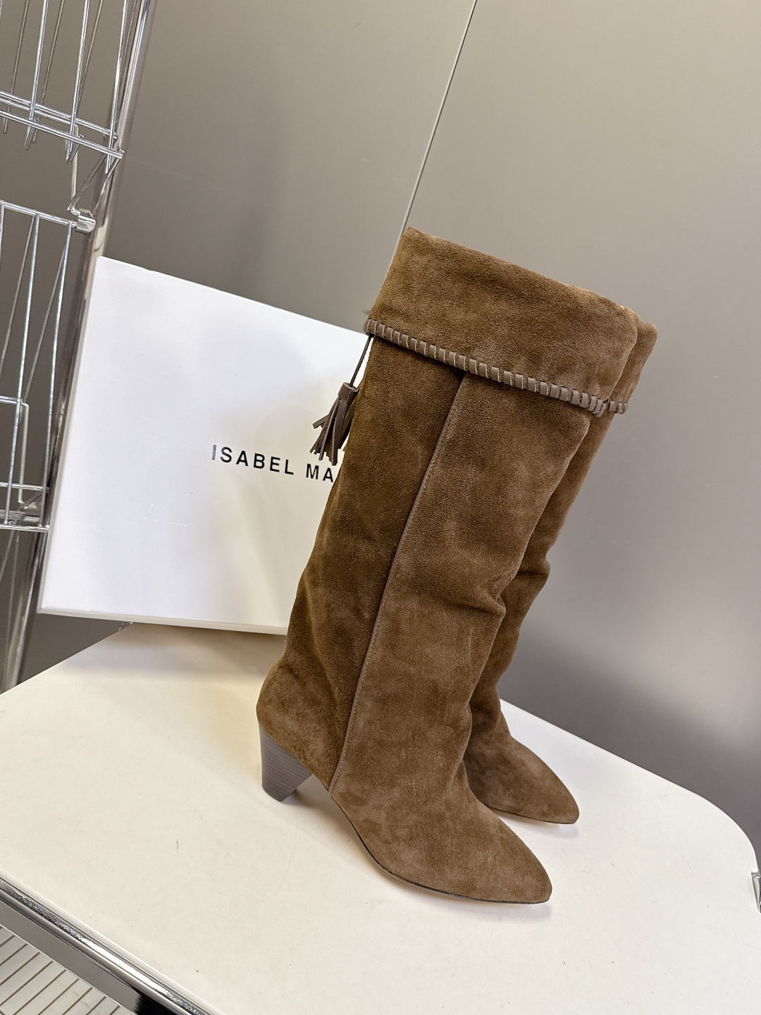isabelmarant伊莎贝尔秋冬最新款复古靴 超多明星时尚博主种草 这几年超流行简约老钱风 简简单单