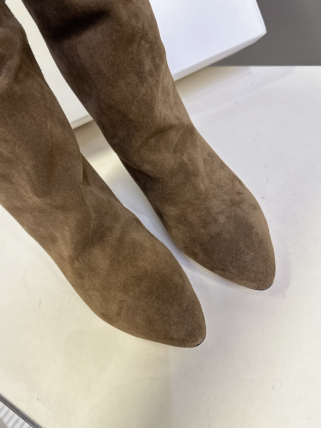 isabelmarant伊莎贝尔秋冬最新款复古靴 超多明星时尚博主种草 这几年超流行简约老钱风 简简单单