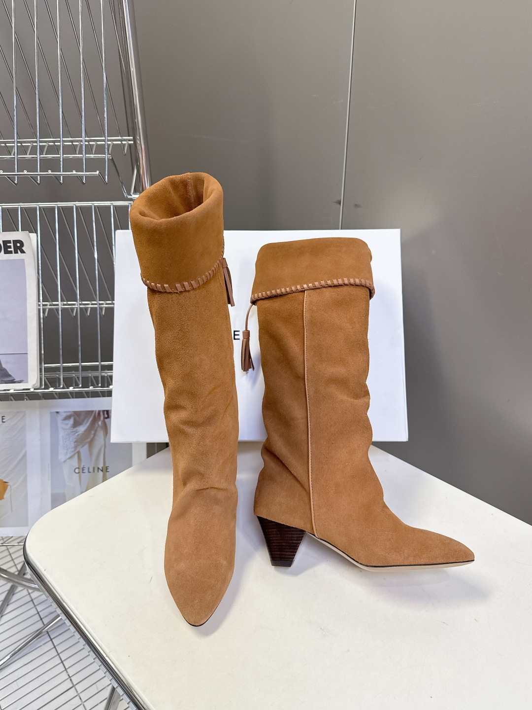 isabelmarant伊莎贝尔秋冬最新款复古靴 超多明星时尚博主种草 这几年超流行简约老钱风 简简单单