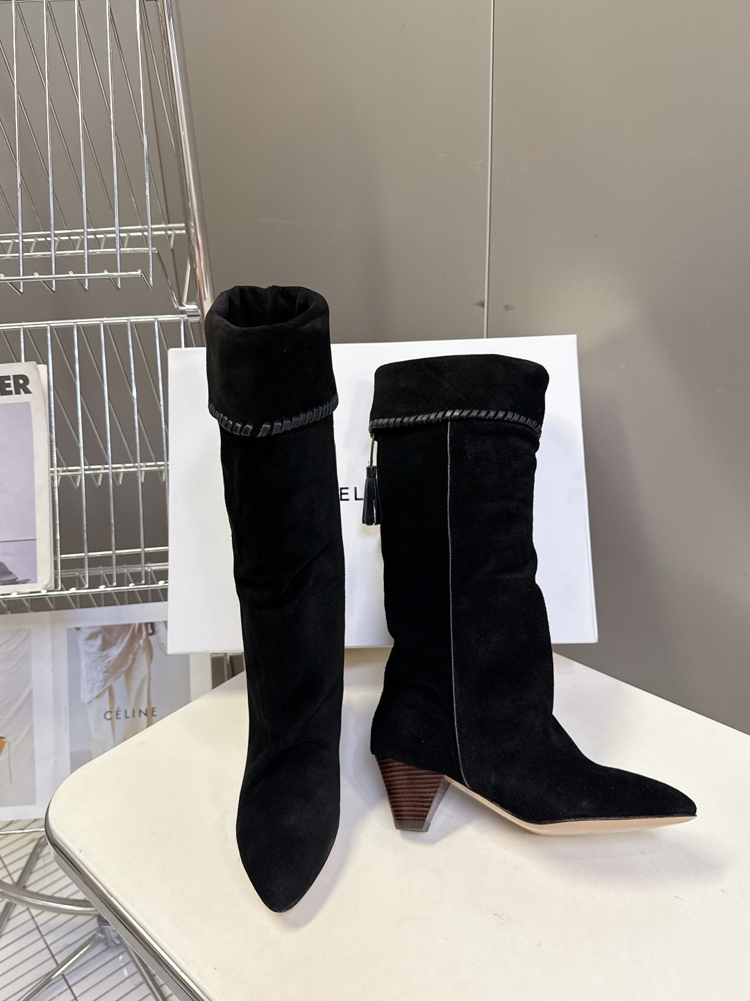 isabelmarant伊莎贝尔秋冬最新款复古靴 超多明星时尚博主种草 这几年超流行简约老钱风 简简单单