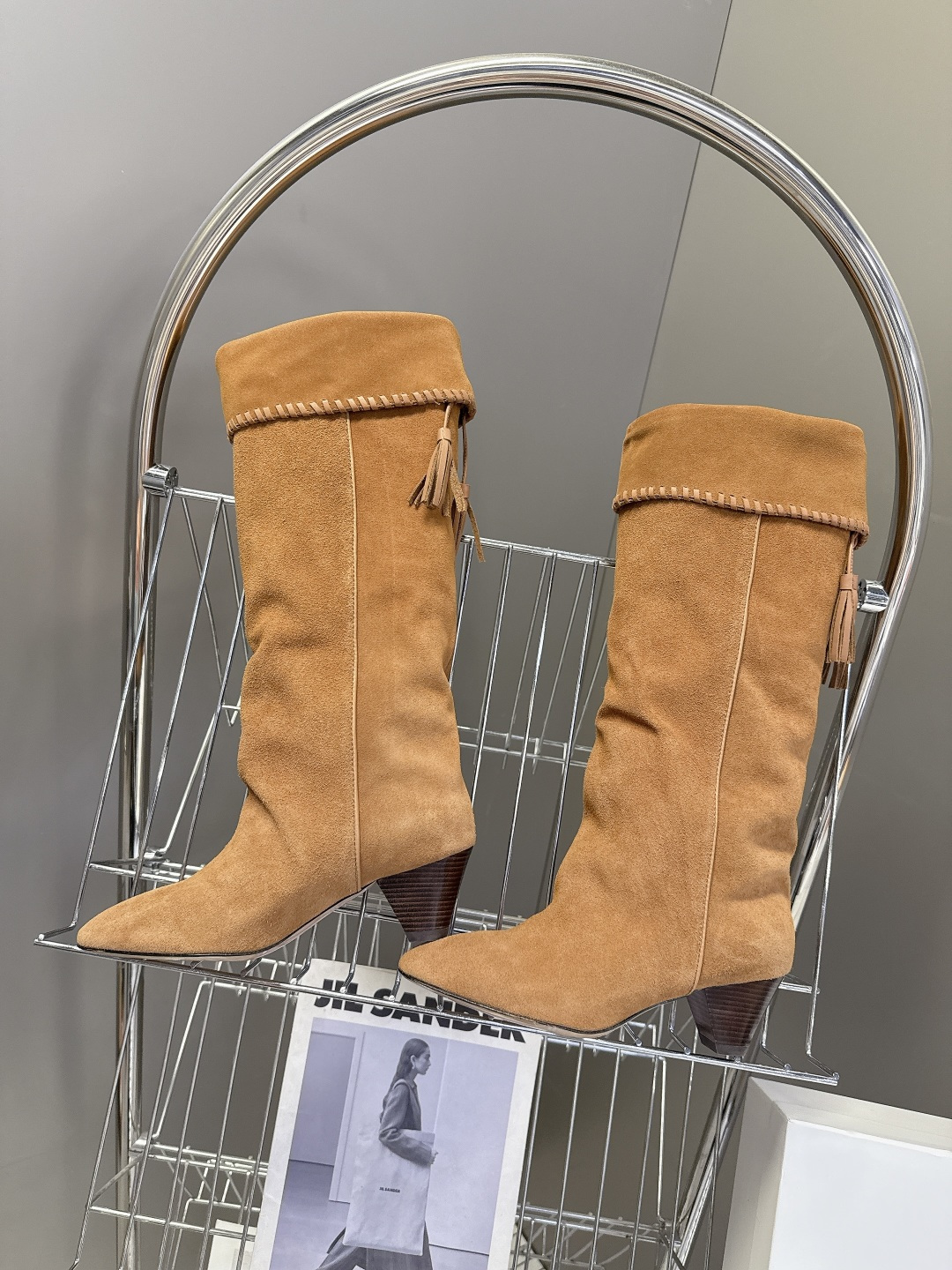 isabelmarant伊莎贝尔秋冬最新款复古靴 超多明星时尚博主种草 这几年超流行简约老钱风 简简单单