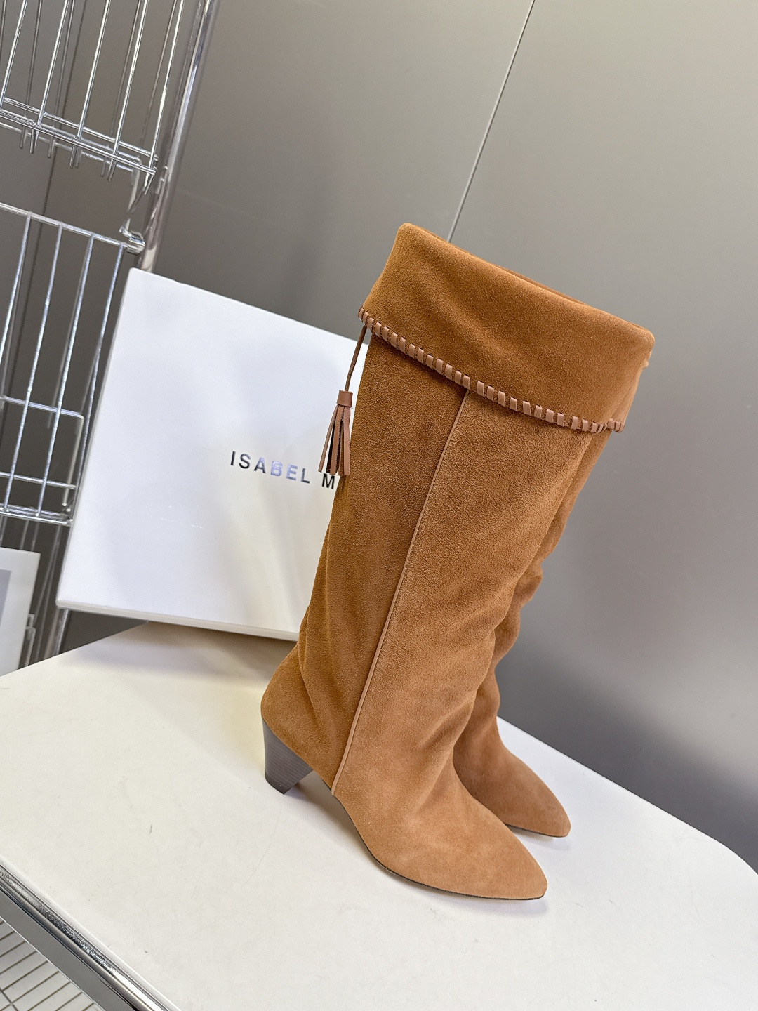 isabelmarant伊莎贝尔秋冬最新款复古靴 超多明星时尚博主种草 这几年超流行简约老钱风 简简单单