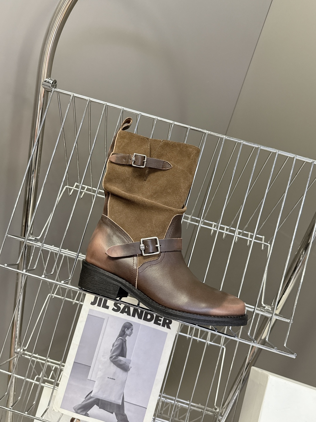 ICE DUST设计师品牌秋冬最新款复古皮靴 堆堆靴 超多明星时尚博主种草 当下最流行的型体隔板设计 结