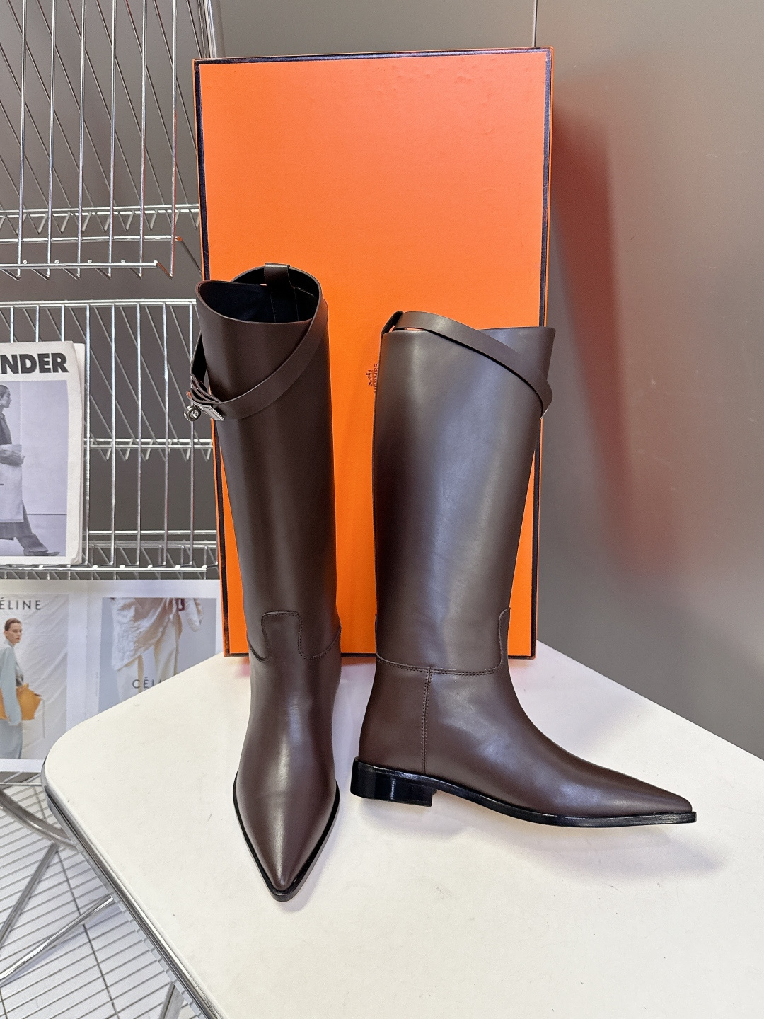 顶级代购版HERMES爱马仕kelly尖头骑士靴 超多明星网红种草 经典中的经典 面料进口意大利饮奶小牛