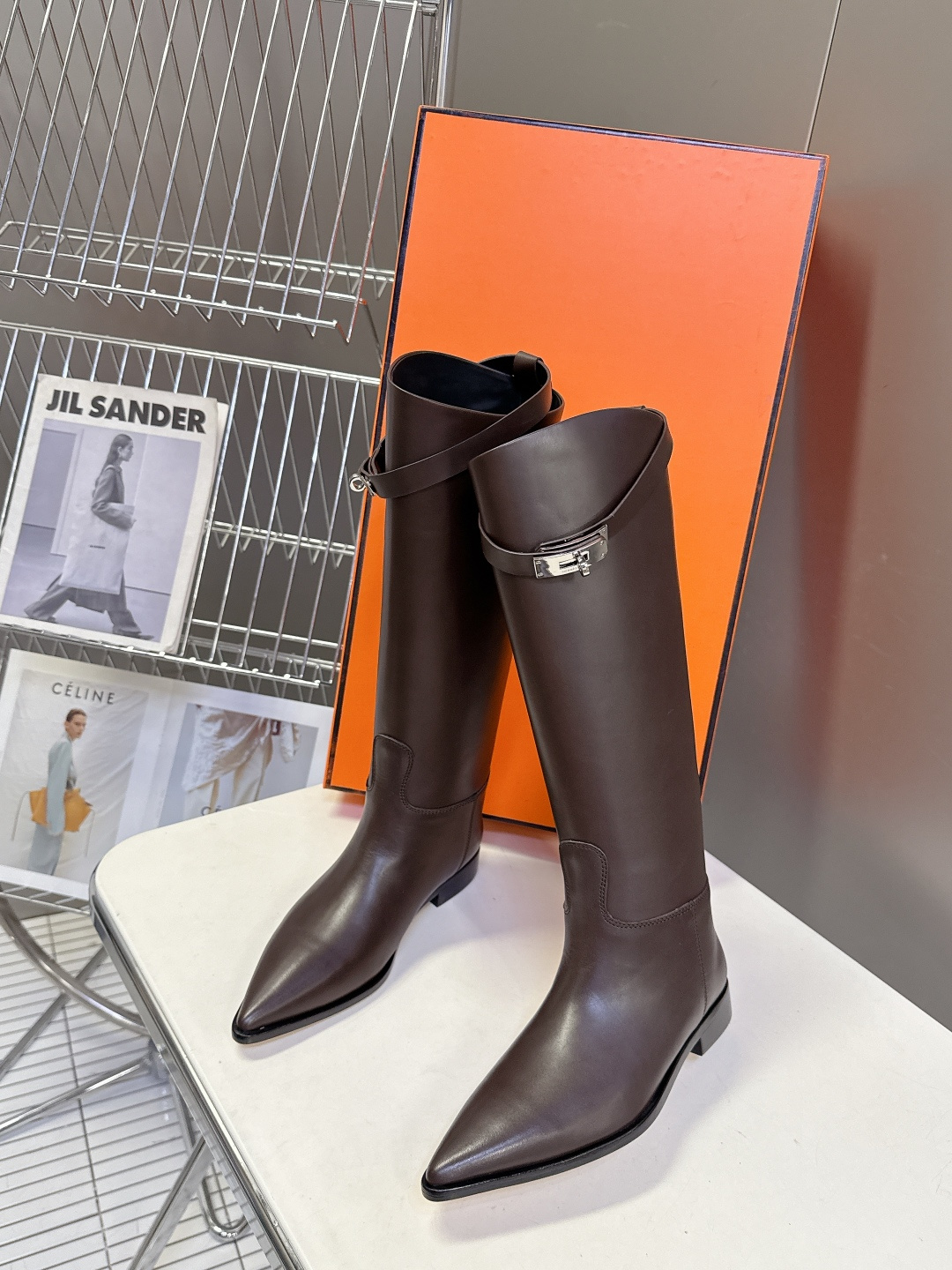 顶级代购版HERMES爱马仕kelly尖头骑士靴 超多明星网红种草 经典中的经典 面料进口意大利饮奶小牛