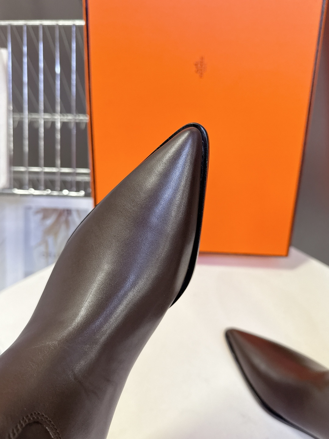 顶级代购版HERMES爱马仕kelly尖头骑士靴 超多明星网红种草 经典中的经典 面料进口意大利饮奶小牛