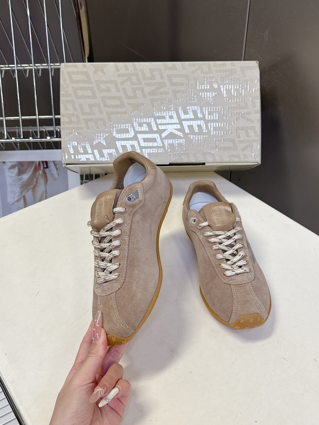 Golden Goose最新款GGDB休闲鞋 德训鞋 明星私服上脚示范 ×就是这么百搭 当下最流行的薄底