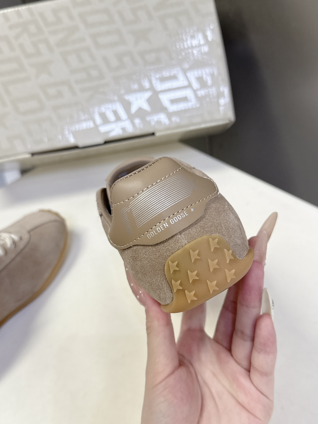 Golden Goose最新款GGDB休闲鞋 德训鞋 明星私服上脚示范 ×就是这么百搭 当下最流行的薄底