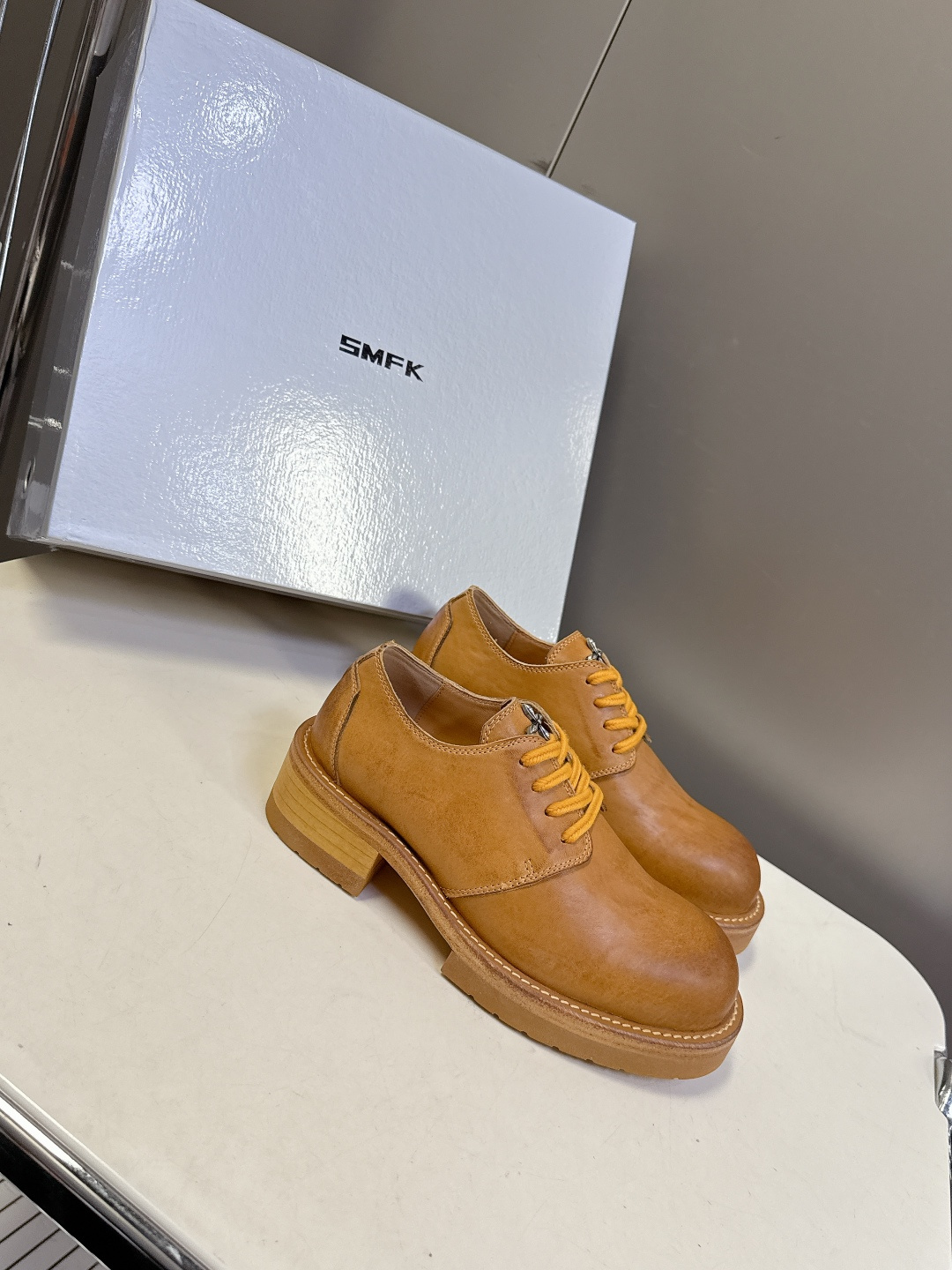 SMFK潮牌十字架秋冬最新款水洗皮鞋 牛仔靴 短靴超多明星网红种草 简约的设计 十字架logo点缀 品牌