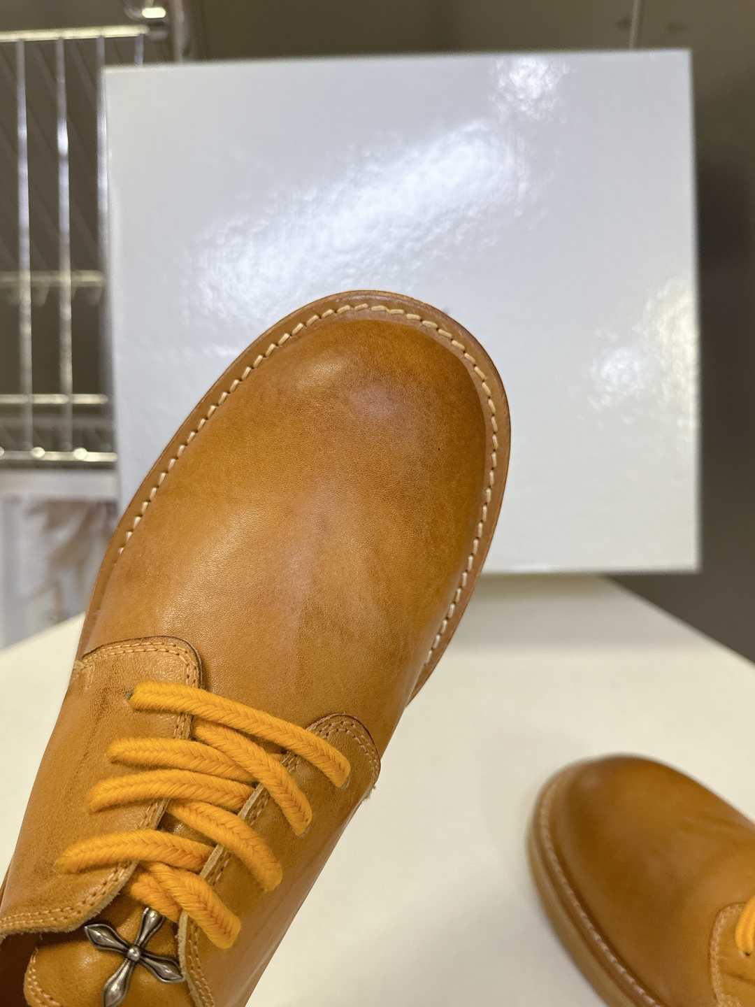 SMFK潮牌十字架秋冬最新款水洗皮鞋 牛仔靴 短靴超多明星网红种草 简约的设计 十字架logo点缀 品牌