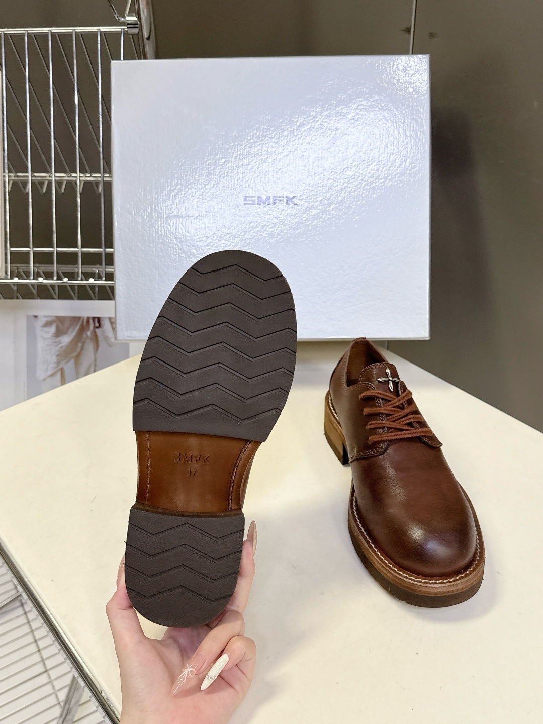 SMFK潮牌十字架秋冬最新款水洗皮鞋 牛仔靴 短靴超多明星网红种草 简约的设计 十字架logo点缀 品牌