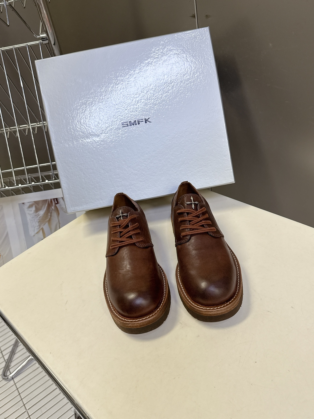 SMFK潮牌十字架秋冬最新款水洗皮鞋 牛仔靴 短靴超多明星网红种草 简约的设计 十字架logo点缀 品牌