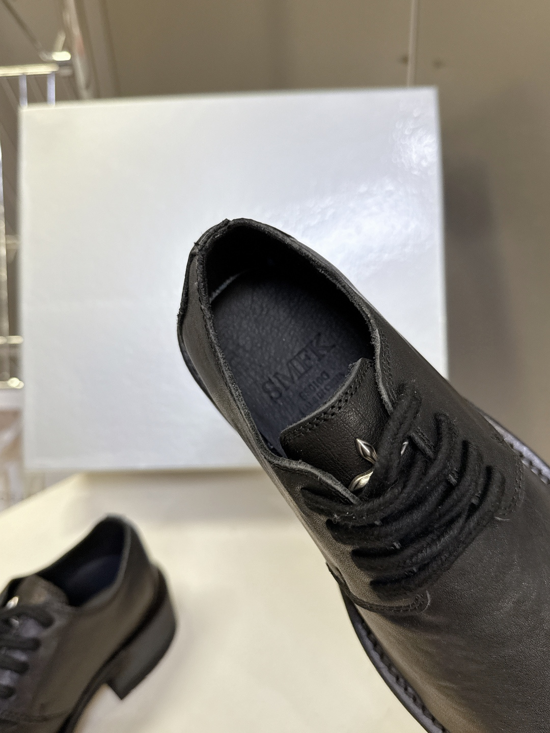 SMFK潮牌十字架秋冬最新款水洗皮鞋 牛仔靴 短靴超多明星网红种草 简约的设计 十字架logo点缀 品牌