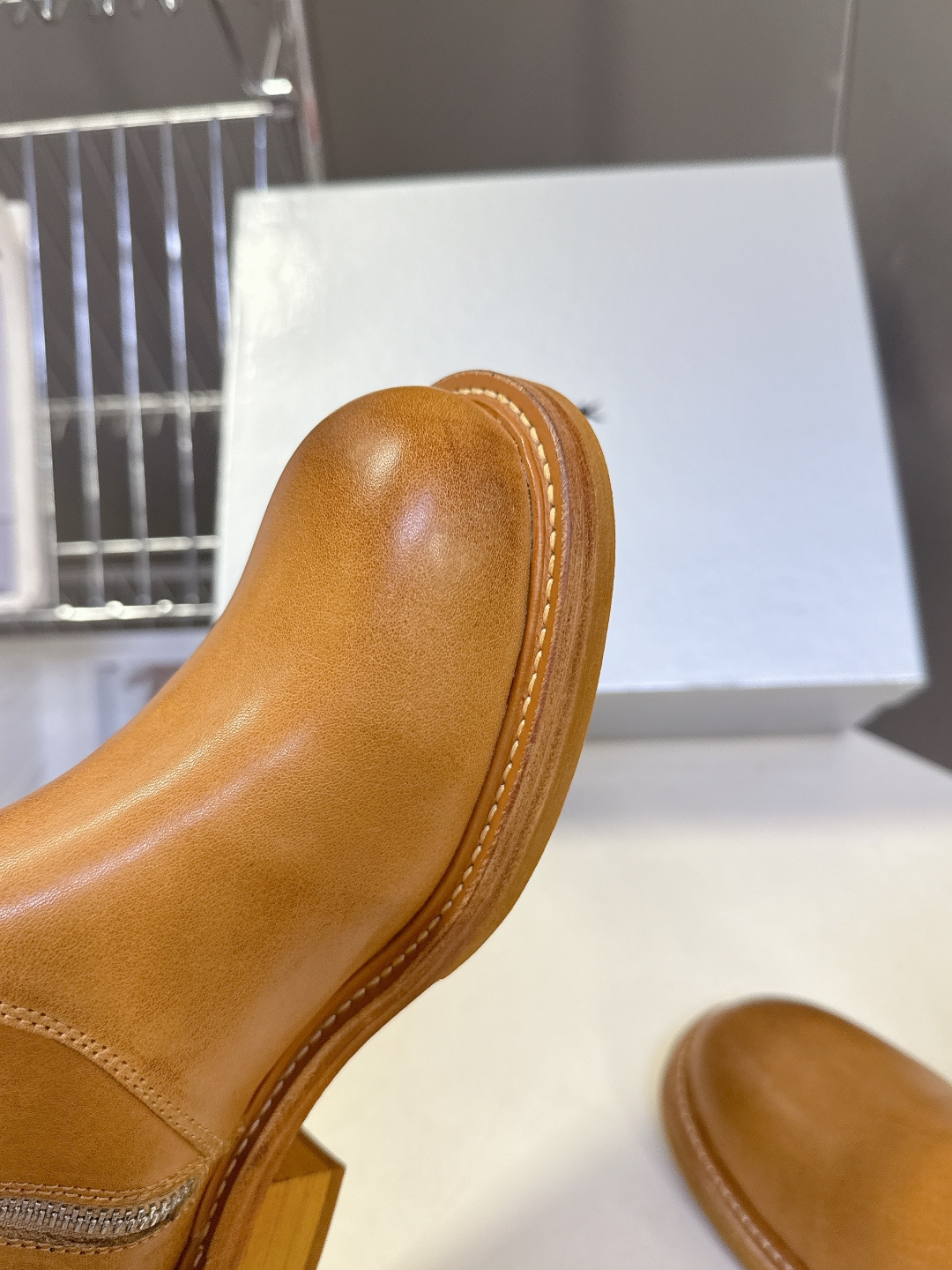 SMFK潮牌十字架秋冬最新款水洗皮鞋 牛仔靴 短靴超多明星网红种草 简约的设计 十字架logo点缀 品牌