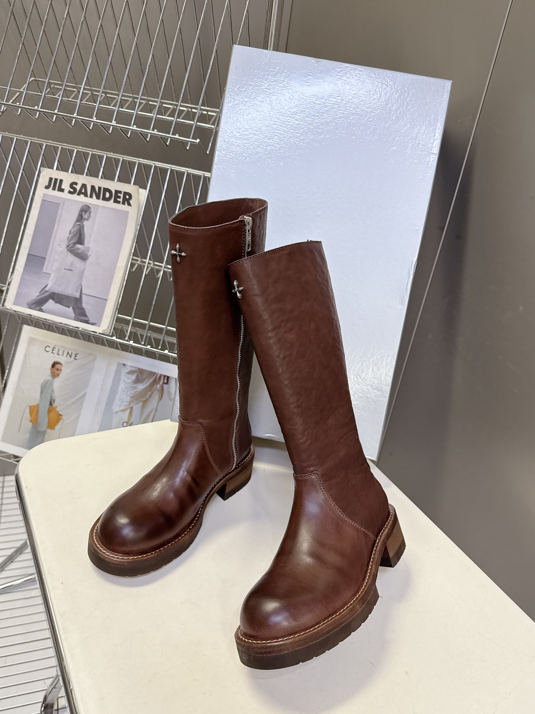 SMFK潮牌十字架秋冬最新款水洗皮鞋 牛仔靴 短靴超多明星网红种草 简约的设计 十字架logo点缀 品牌