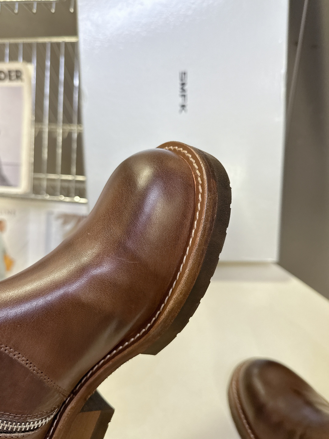 SMFK潮牌十字架秋冬最新款水洗皮鞋 牛仔靴 短靴超多明星网红种草 简约的设计 十字架logo点缀 品牌