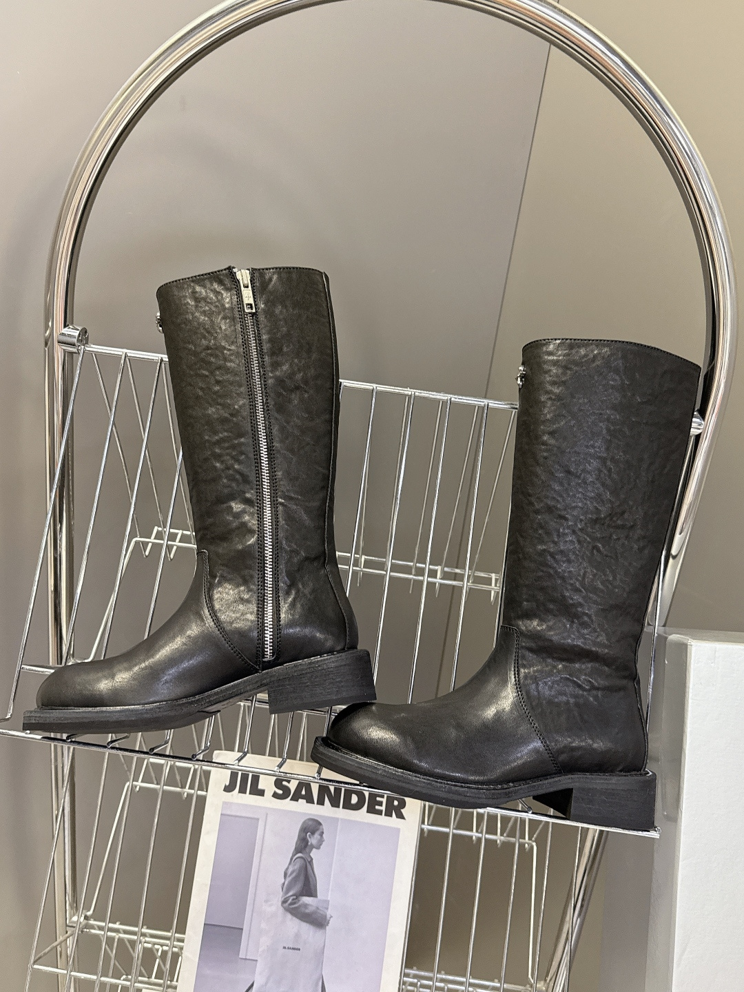 SMFK潮牌十字架秋冬最新款水洗皮鞋 牛仔靴 短靴超多明星网红种草 简约的设计 十字架logo点缀 品牌