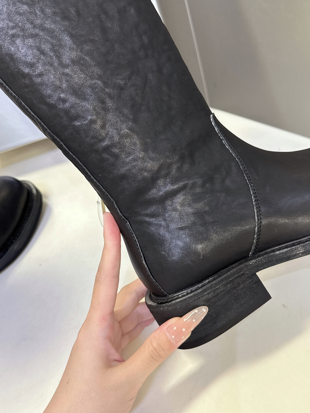 SMFK潮牌十字架秋冬最新款水洗皮鞋 牛仔靴 短靴超多明星网红种草 简约的设计 十字架logo点缀 品牌