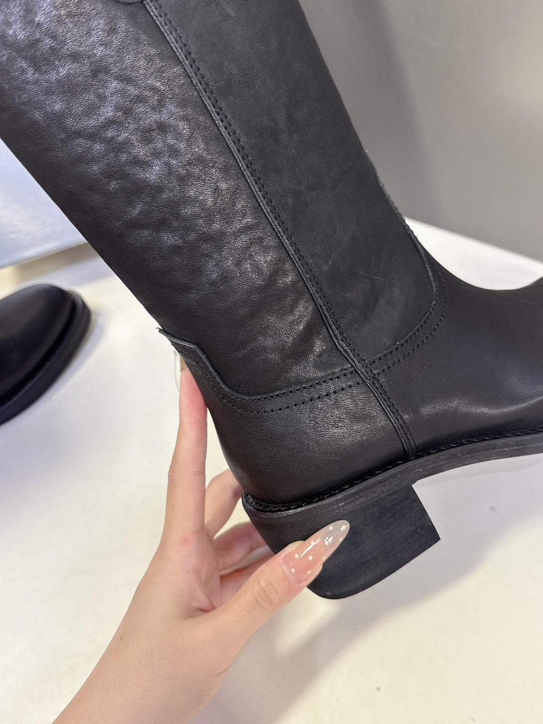 SMFK潮牌十字架秋冬最新款水洗皮鞋 牛仔靴 短靴超多明星网红种草 简约的设计 十字架logo点缀 品牌