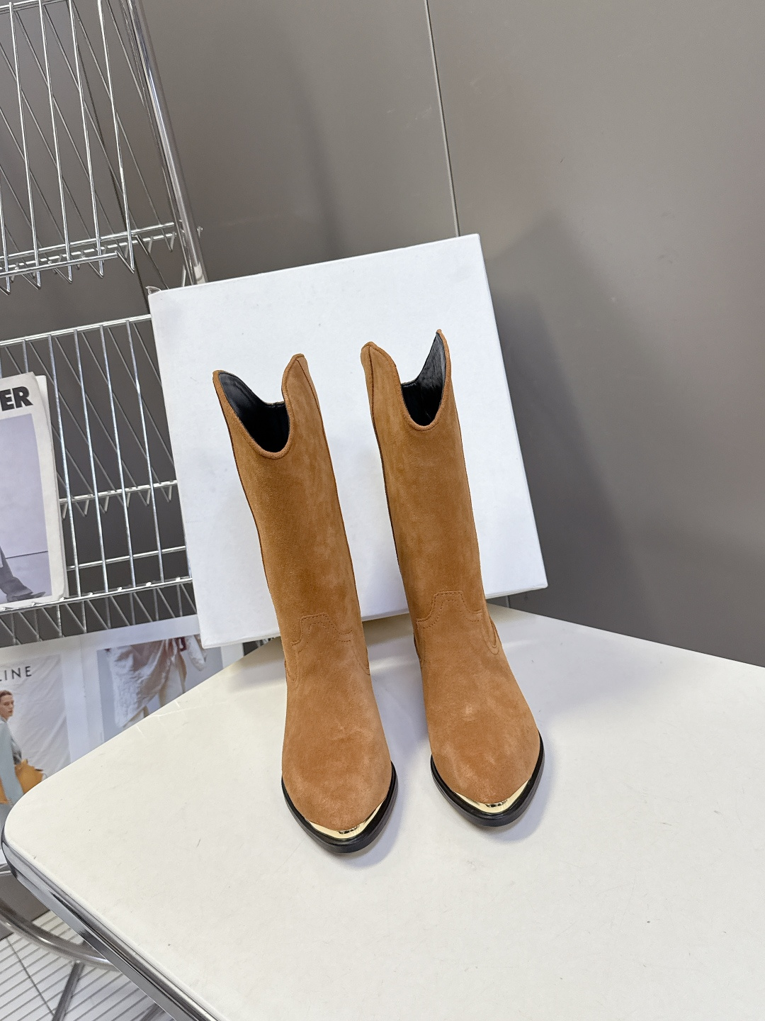 伊莎贝尔Isabel Marant秋冬走秀款西部牛仔靴 一年四季都可以穿的靴子来了，一双封神的复古靴 简