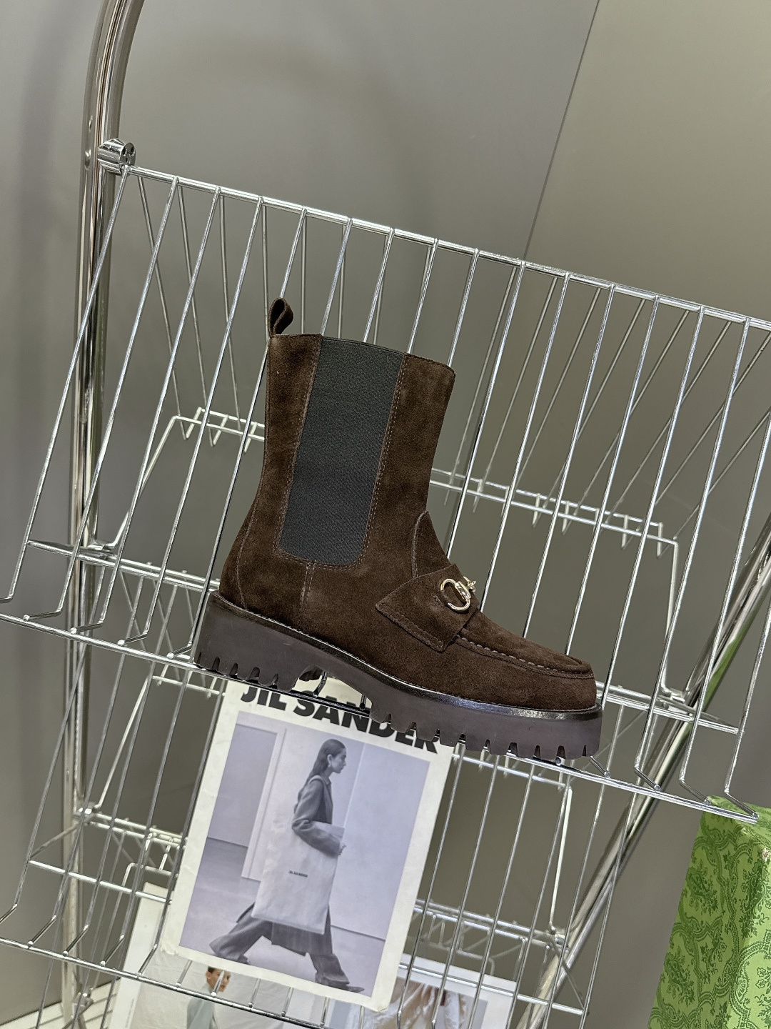 GUCCI古驰秋冬最新款一脚蹬短靴 不得不说G家这一季真的太酷了！经典的鞋型 细节处无不彰显品牌logo