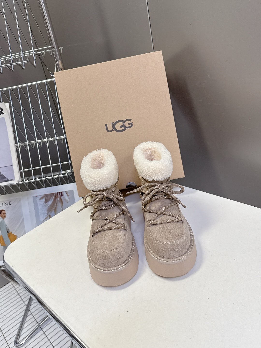 UGG秋冬最新款厚底雪地靴韩版复古软fufu雪地靴 选用优质的材料，内里垫脚羊毛🦙确保毛靴的保暖性和耐久