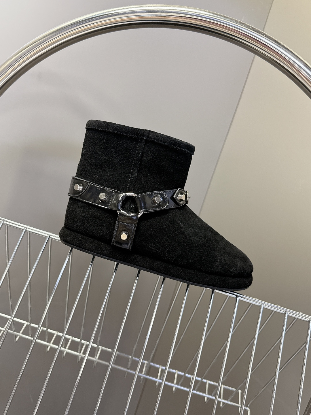 BALENCIAGA巴黎世家秋冬最新款滑雪系列 雪地靴 超多明星网红种草 细节完美复刻 设计师推出探索时