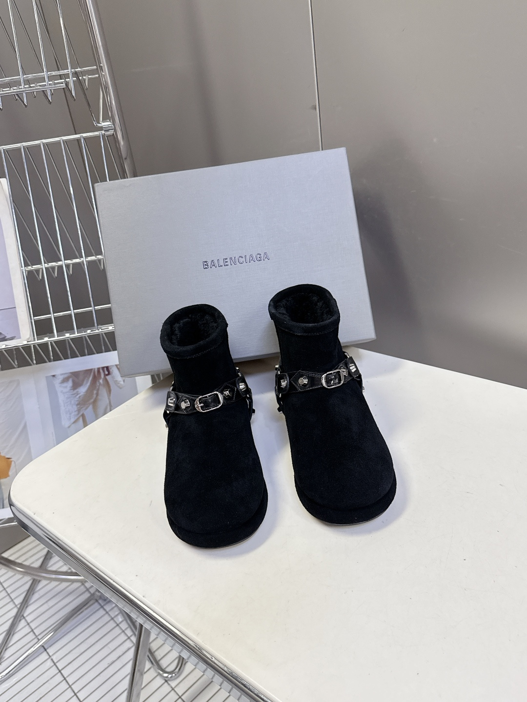BALENCIAGA巴黎世家秋冬最新款滑雪系列 雪地靴 超多明星网红种草 细节完美复刻 设计师推出探索时