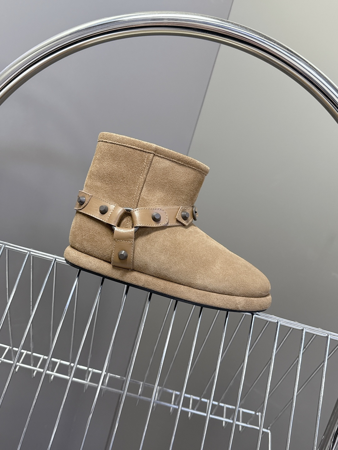 BALENCIAGA巴黎世家秋冬最新款滑雪系列 雪地靴 超多明星网红种草 细节完美复刻 设计师推出探索时