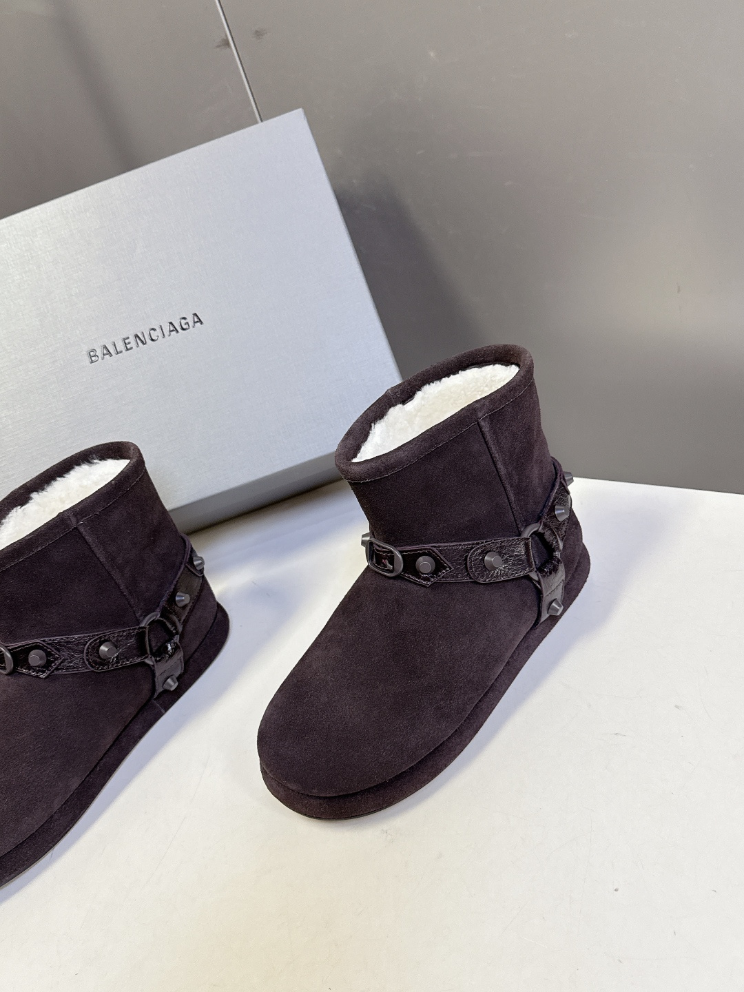 BALENCIAGA巴黎世家秋冬最新款滑雪系列 雪地靴 超多明星网红种草 细节完美复刻 设计师推出探索时