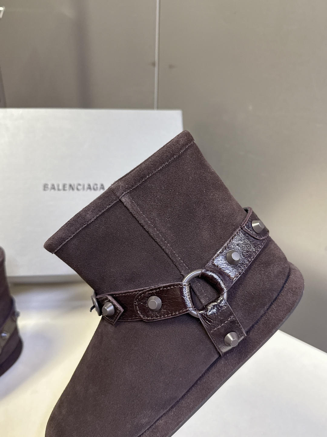 BALENCIAGA巴黎世家秋冬最新款滑雪系列 雪地靴 超多明星网红种草 细节完美复刻 设计师推出探索时