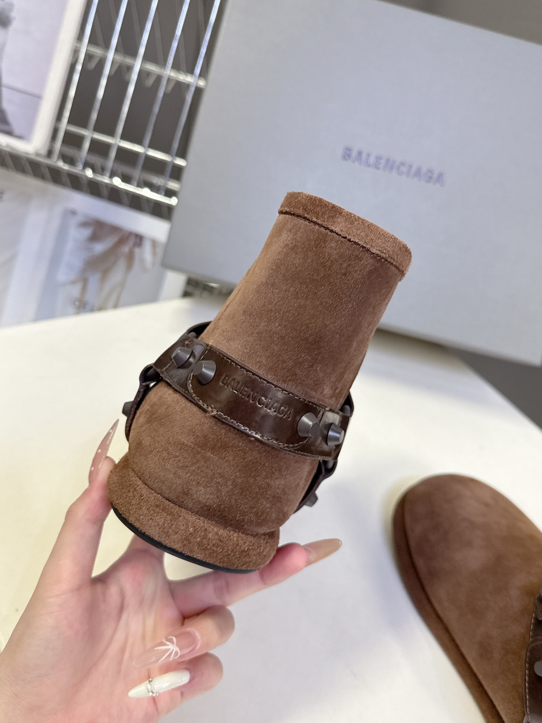 BALENCIAGA巴黎世家秋冬最新款滑雪系列 雪地靴 超多明星网红种草 细节完美复刻 设计师推出探索时