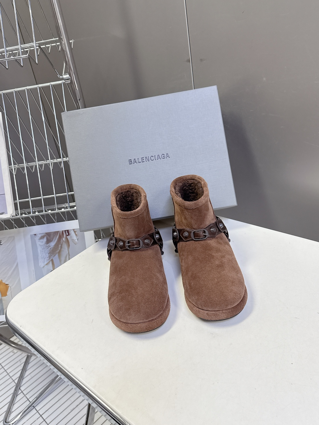 BALENCIAGA巴黎世家秋冬最新款滑雪系列 雪地靴 超多明星网红种草 细节完美复刻 设计师推出探索时