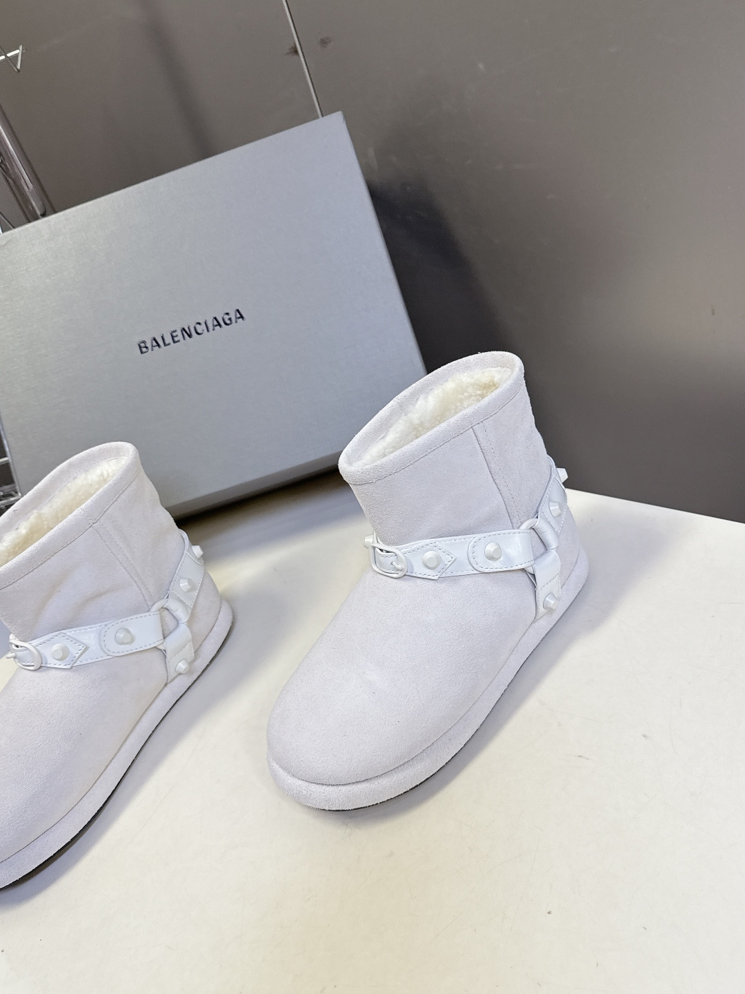 BALENCIAGA巴黎世家秋冬最新款滑雪系列 雪地靴 超多明星网红种草 细节完美复刻 设计师推出探索时
