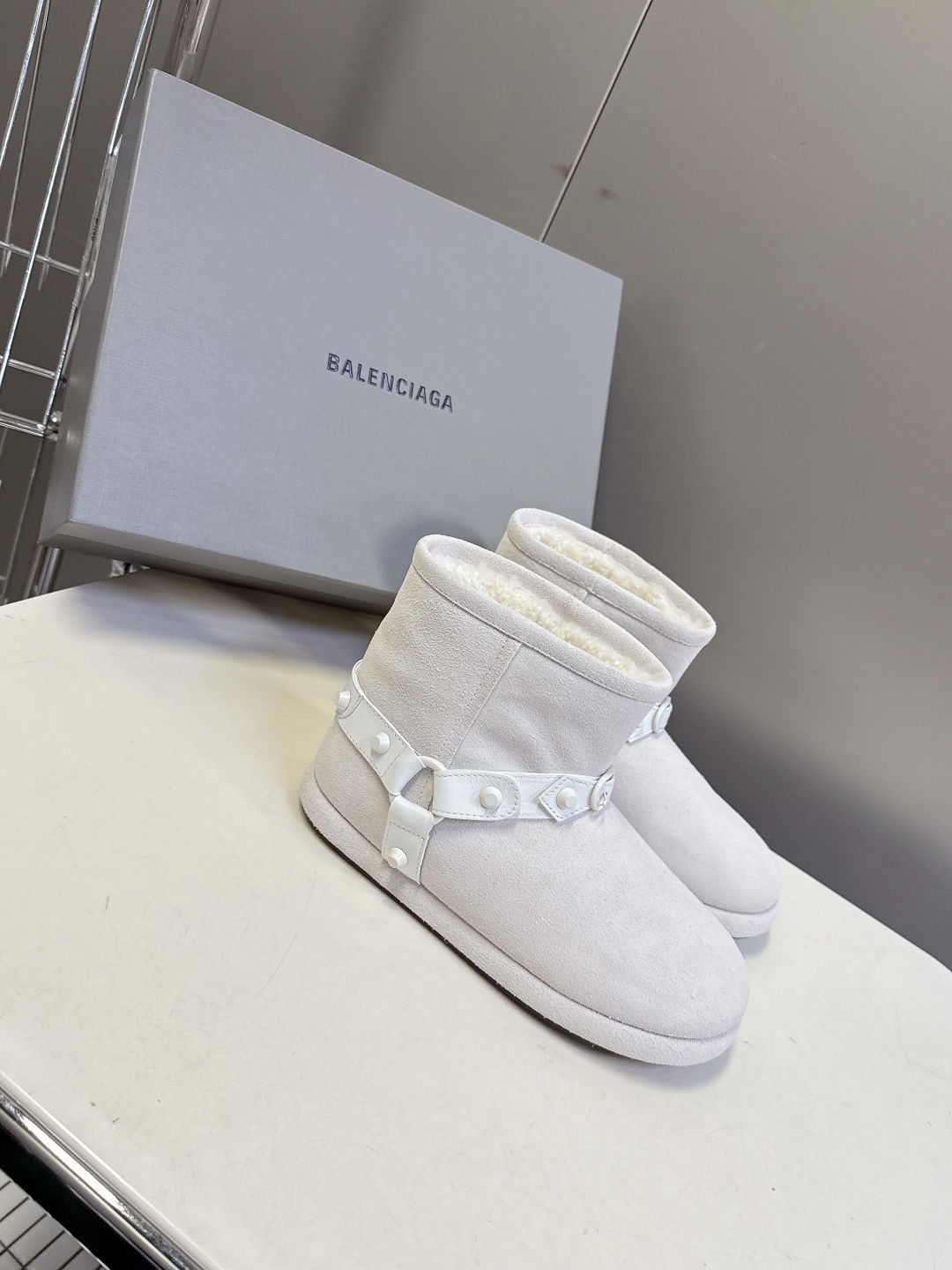 BALENCIAGA巴黎世家秋冬最新款滑雪系列 雪地靴 超多明星网红种草 细节完美复刻 设计师推出探索时