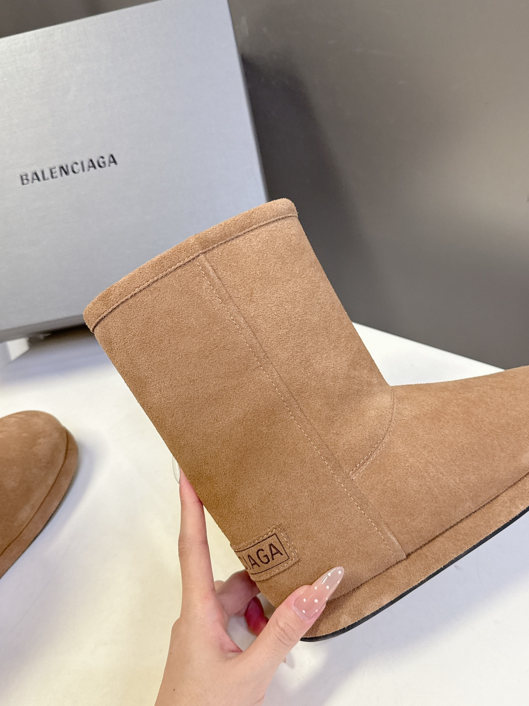 BALENCIAGA巴黎世家秋冬最新款滑雪系列 雪地靴 超多明星网红种草 细节完美复刻 设计师推出探索时