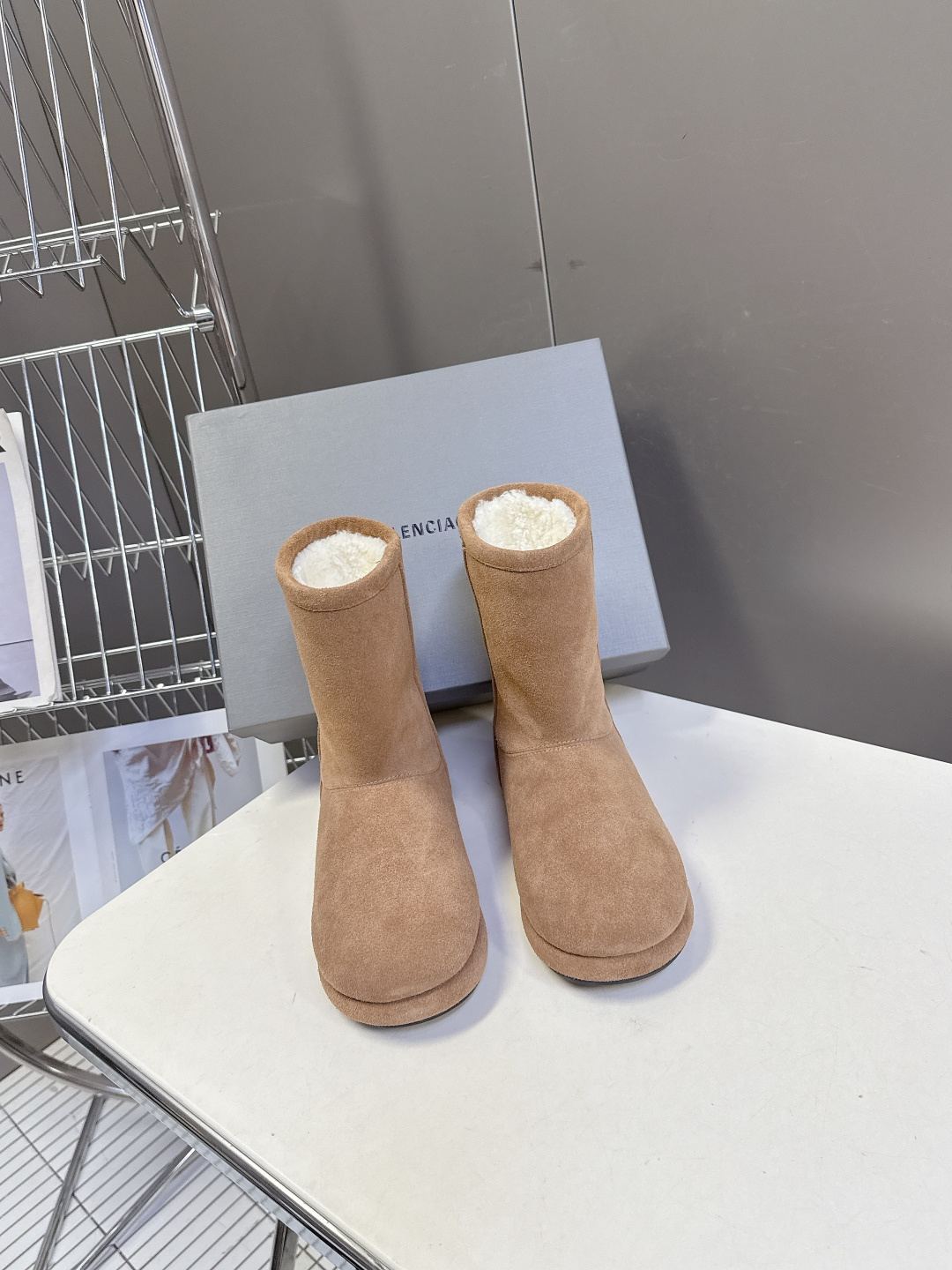 BALENCIAGA巴黎世家秋冬最新款滑雪系列 雪地靴 超多明星网红种草 细节完美复刻 设计师推出探索时