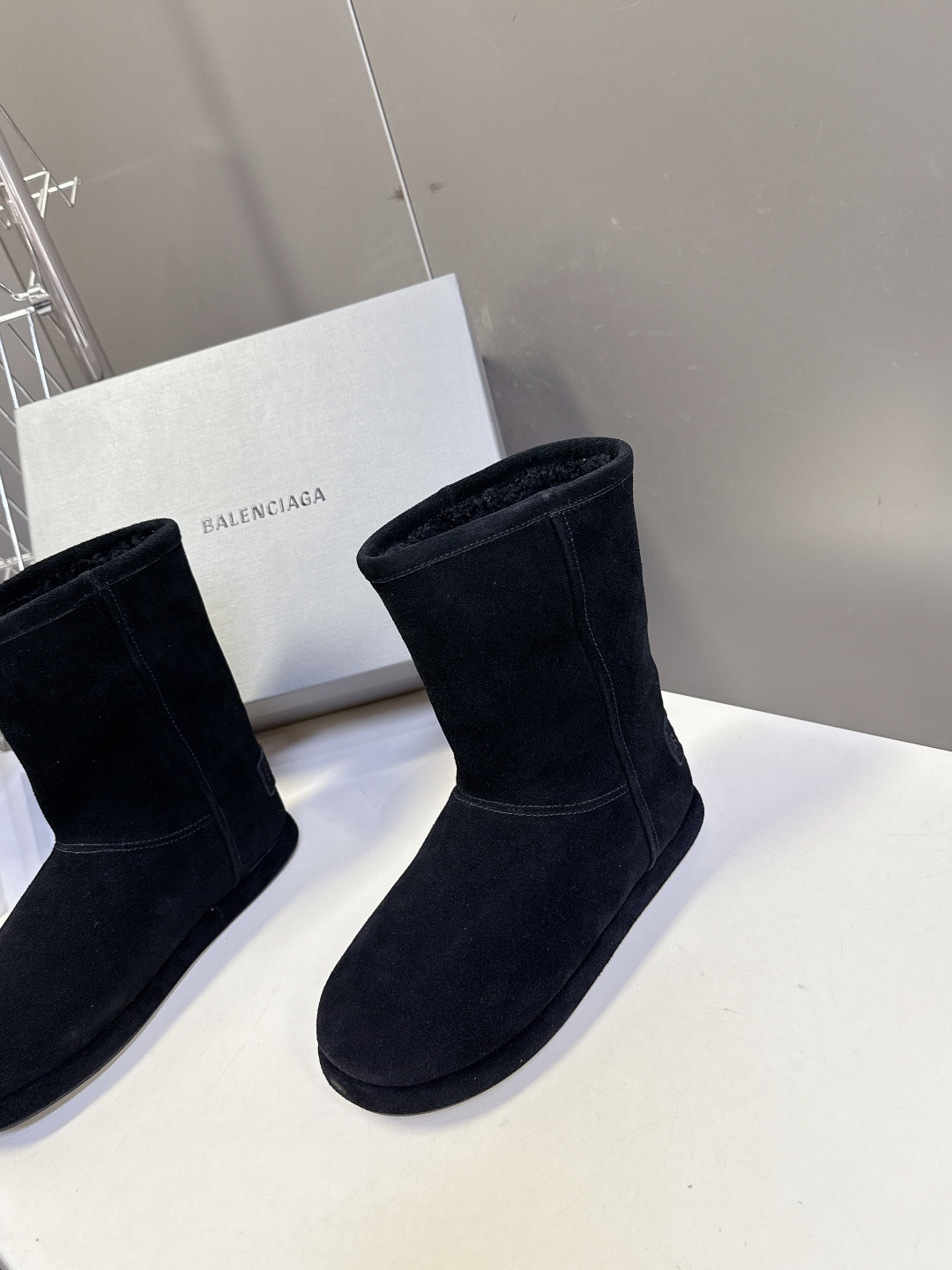 BALENCIAGA巴黎世家秋冬最新款滑雪系列 雪地靴 超多明星网红种草 细节完美复刻 设计师推出探索时