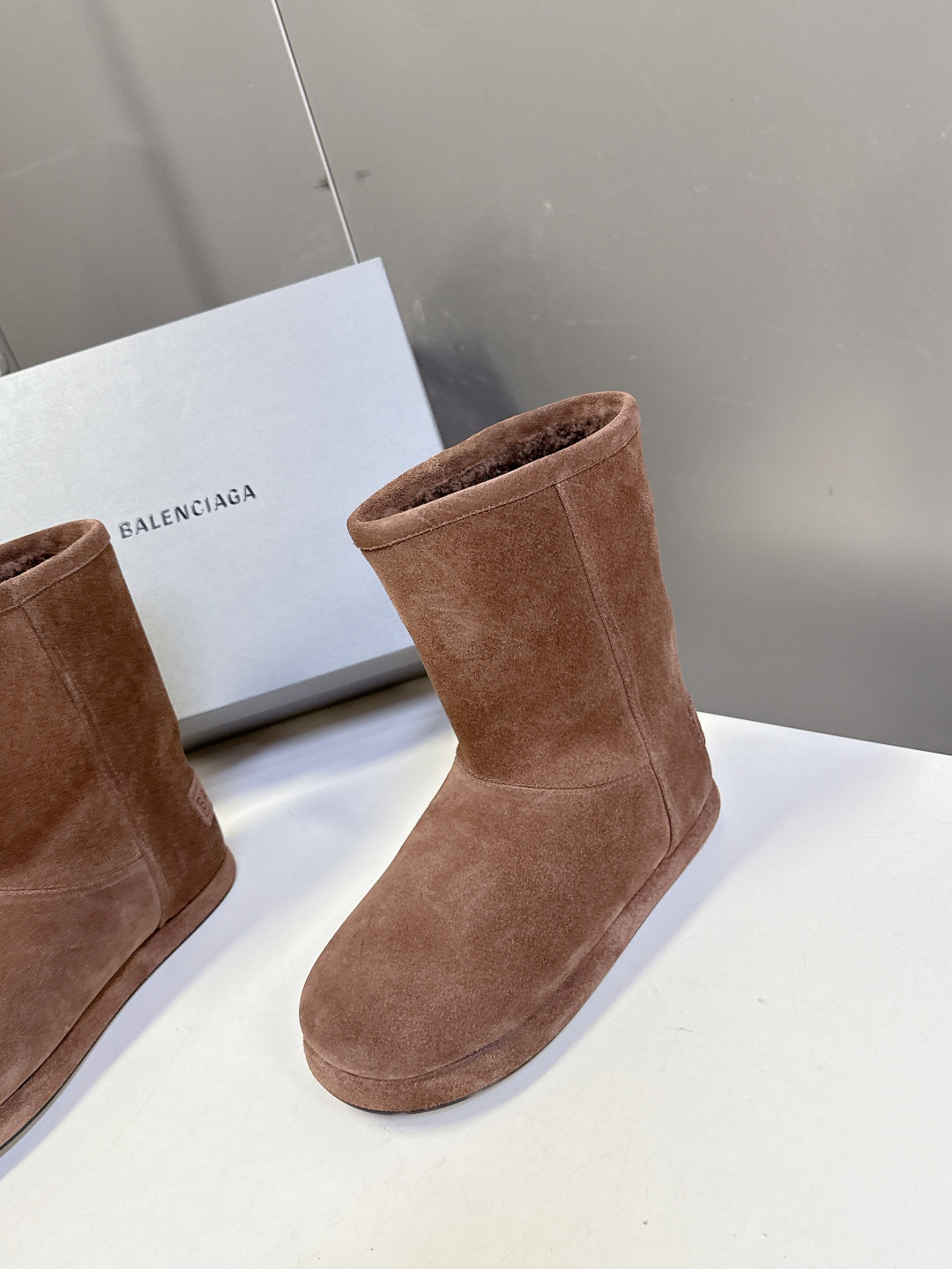 BALENCIAGA巴黎世家秋冬最新款滑雪系列 雪地靴 超多明星网红种草 细节完美复刻 设计师推出探索时