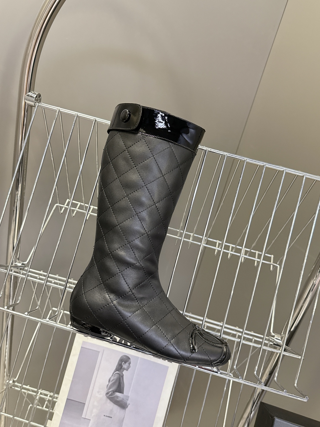 CHANEL香奈儿最新款中古康鹏芭蕾舞 长靴 超多明星名媛上脚 这款芭蕾舞长靴 第一眼看上就被种草了根据