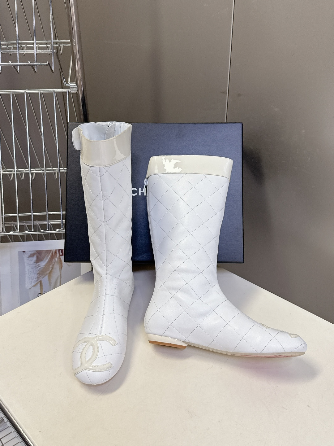 CHANEL香奈儿最新款中古康鹏芭蕾舞 长靴 超多明星名媛上脚 这款芭蕾舞长靴 第一眼看上就被种草了根据