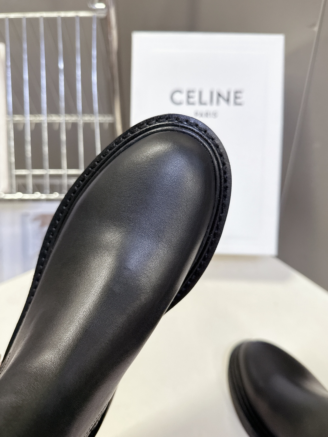 CELINE思琳秋冬专柜最新款骑士靴 超多明星网红种草 时尚博主同款 早秋力推单品！复古欧美风格 炸街必