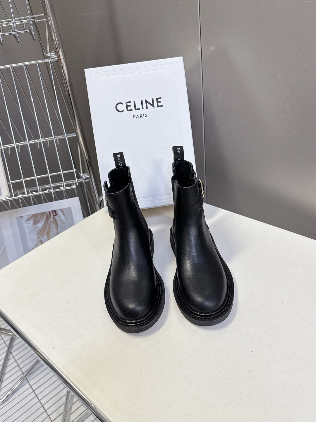 CELINE思琳秋冬专柜最新款骑士靴 超多明星网红种草 时尚博主同款 早秋力推单品！复古欧美风格 炸街必