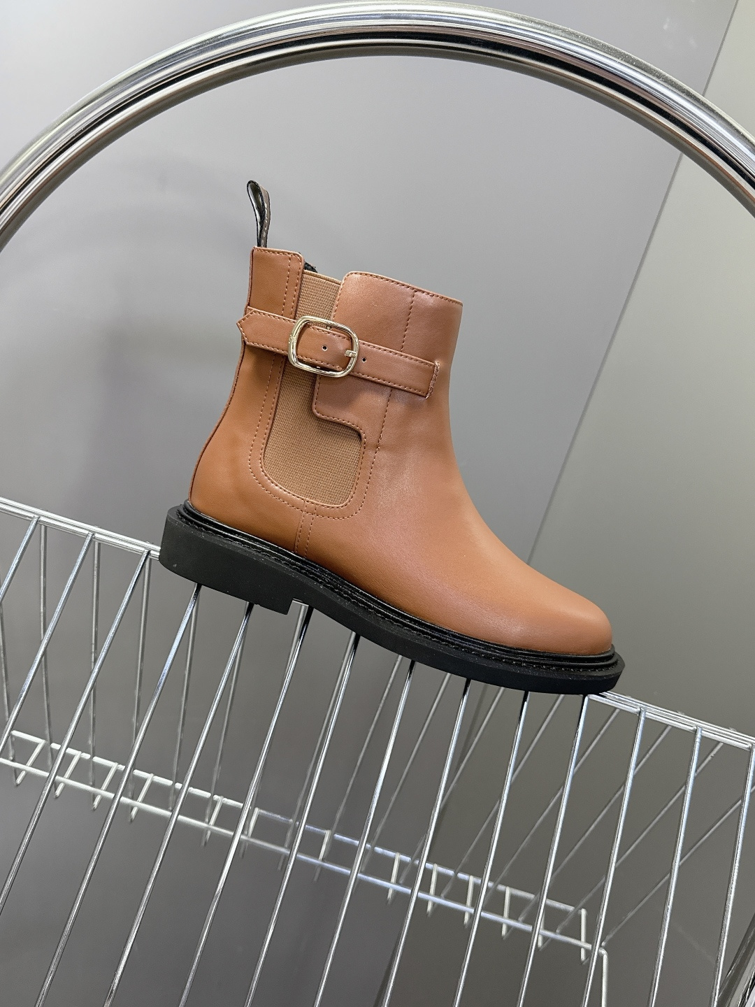 CELINE思琳秋冬专柜最新款骑士靴 超多明星网红种草 时尚博主同款 早秋力推单品！复古欧美风格 炸街必