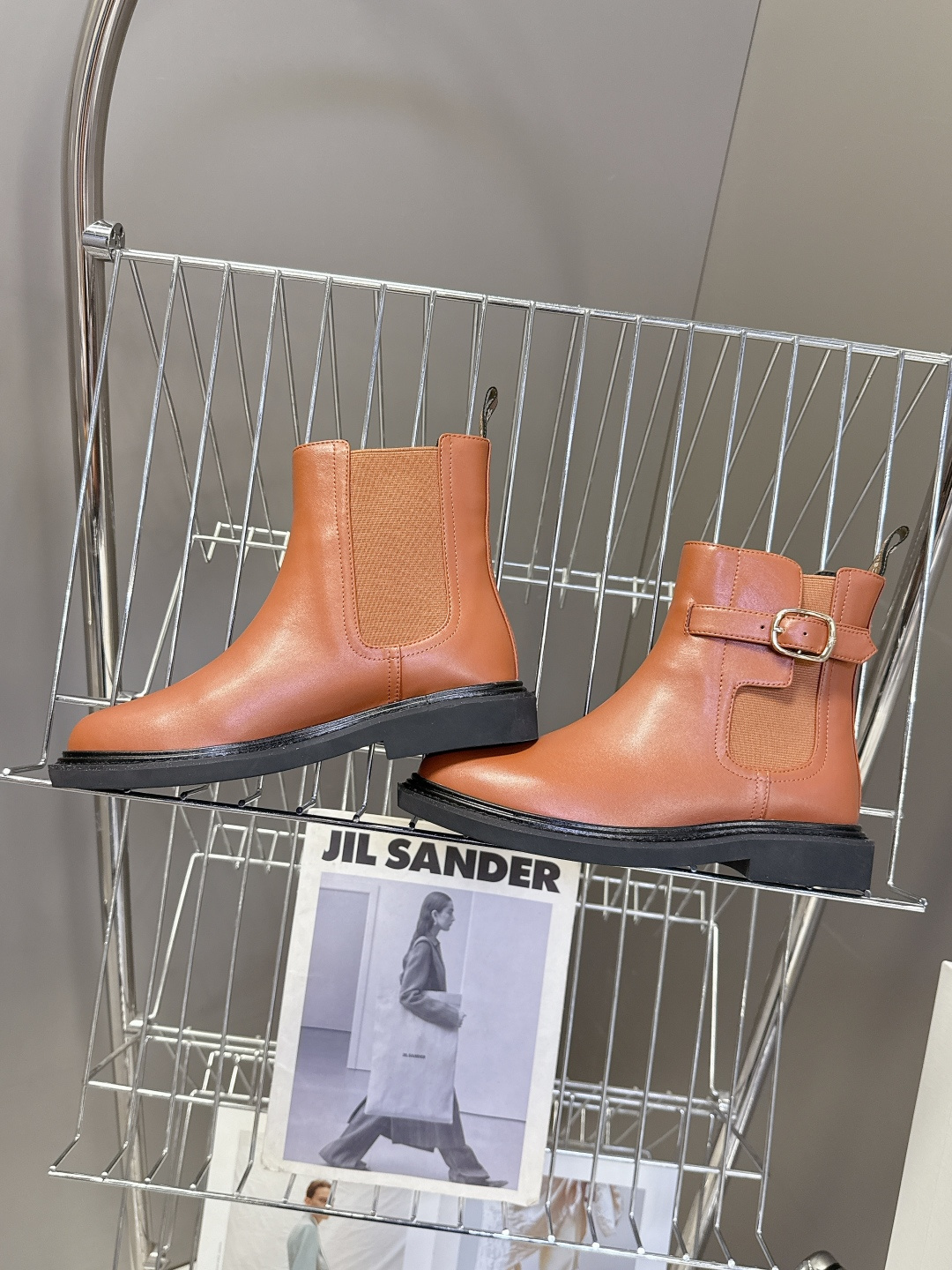 CELINE思琳秋冬专柜最新款骑士靴 超多明星网红种草 时尚博主同款 早秋力推单品！复古欧美风格 炸街必